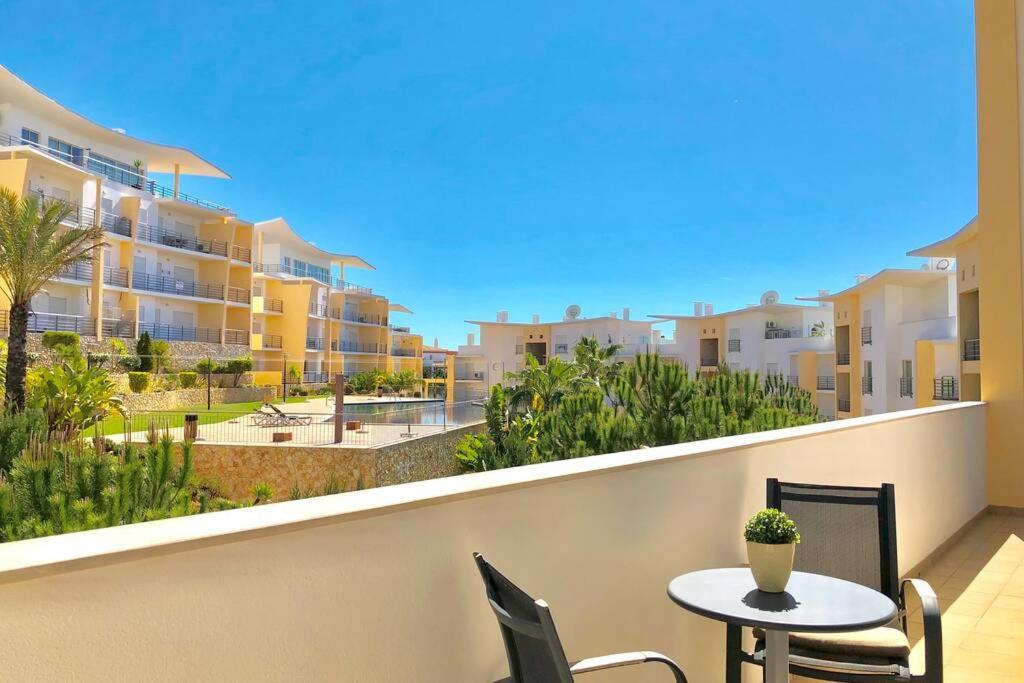 Appartement L Amazing Terrasse With Jacuzzi Encosta Da Orada Albufeira