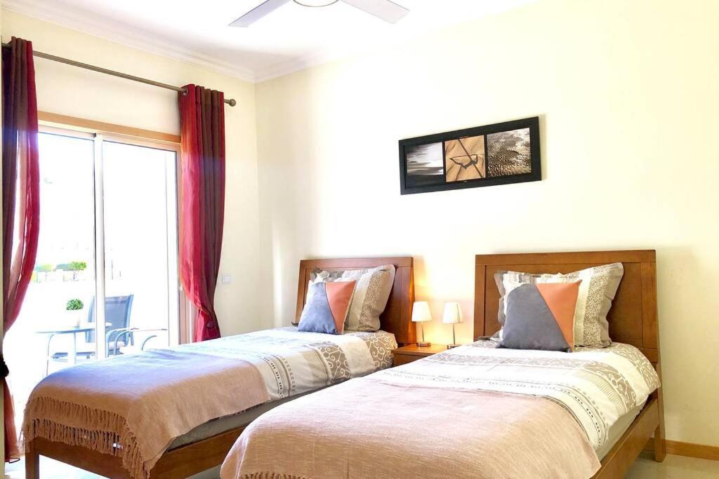 Apartamento L Amazing Terrasse With Jacuzzi Encosta Da Orada